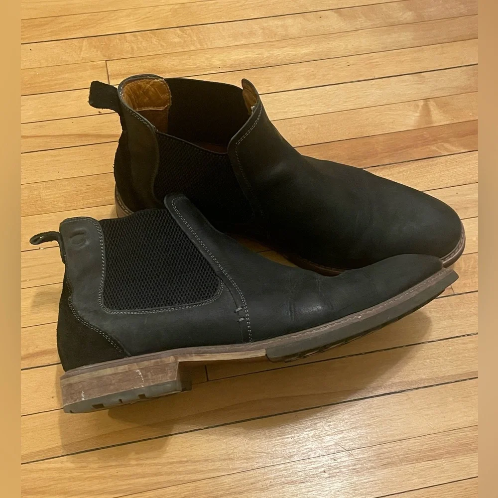 Men’s Black Leather Florsheim Chelsea Boots in Sz US10 - Picture 2 of 8